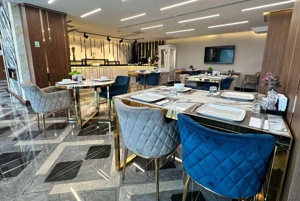 Operla Airport Hotels, Tm Istambul Restaurant photo