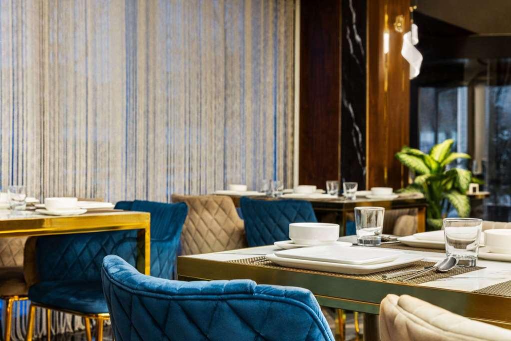 Operla Airport Hotels, Tm Istambul Restaurant photo